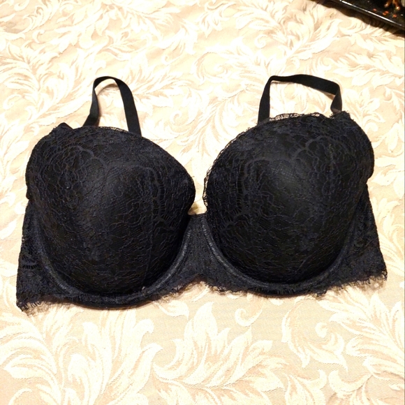 Victoria's Secret Other - 🔸🖤🔸 Fabulous Vintage VS Black Lace Lined Demi Bra - 38D